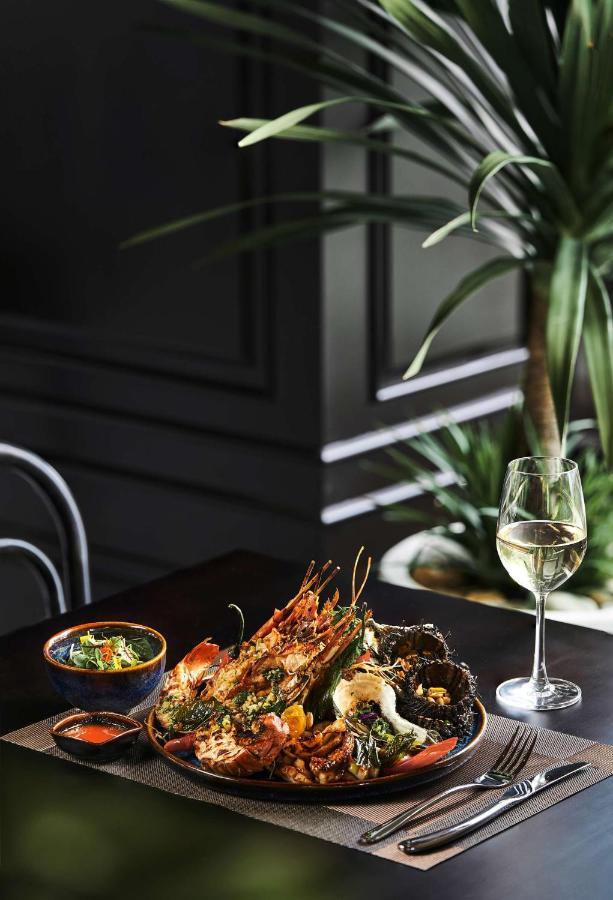 Times Corner Sorrento Boutique Hotel 富国 外观 照片