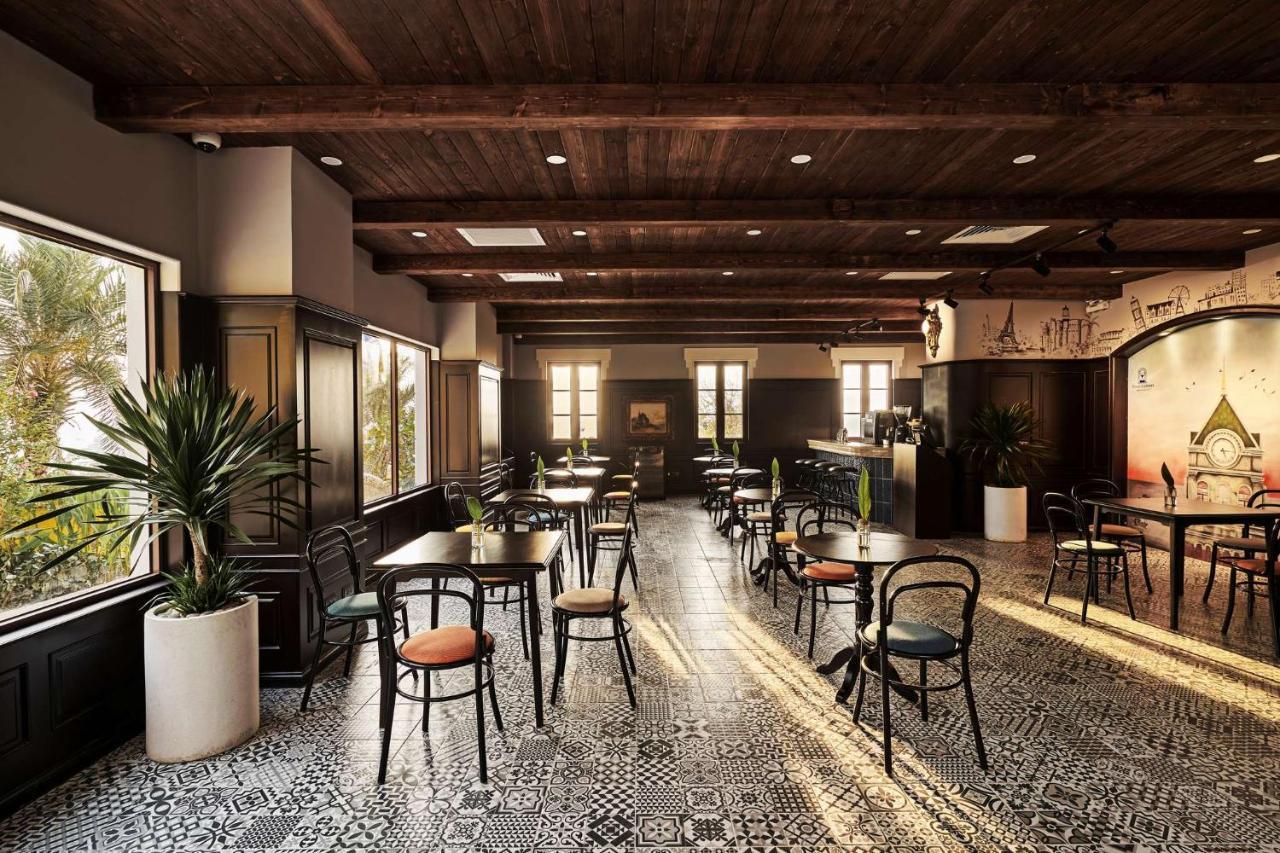 Times Corner Sorrento Boutique Hotel 富国 外观 照片